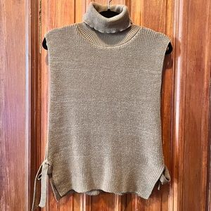 Turtleneck Woven Tie Vest